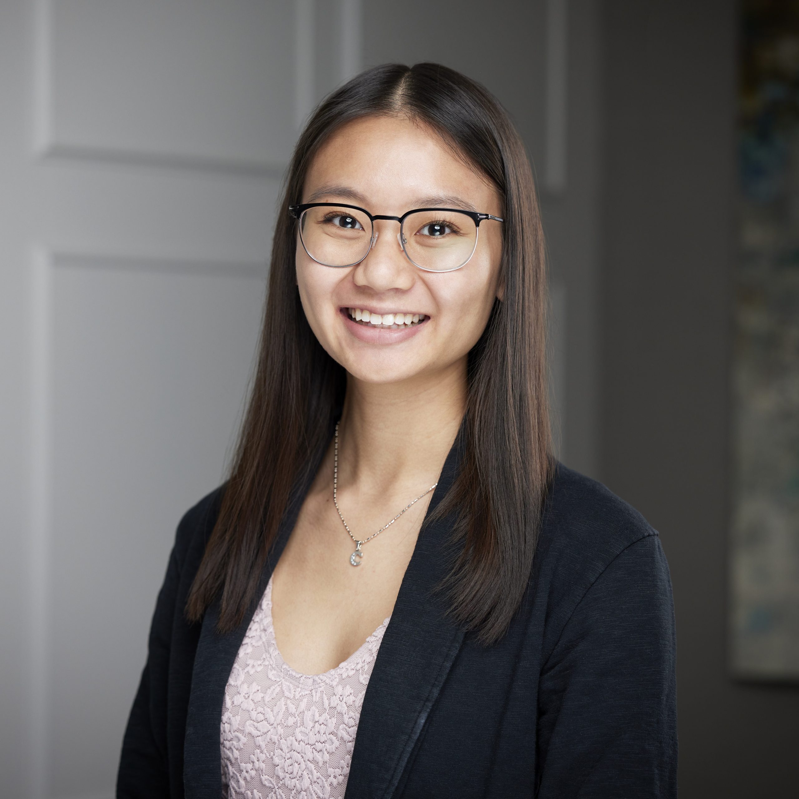 An image of Chantelle Tran in the St. Catharines office of DDL & Co.